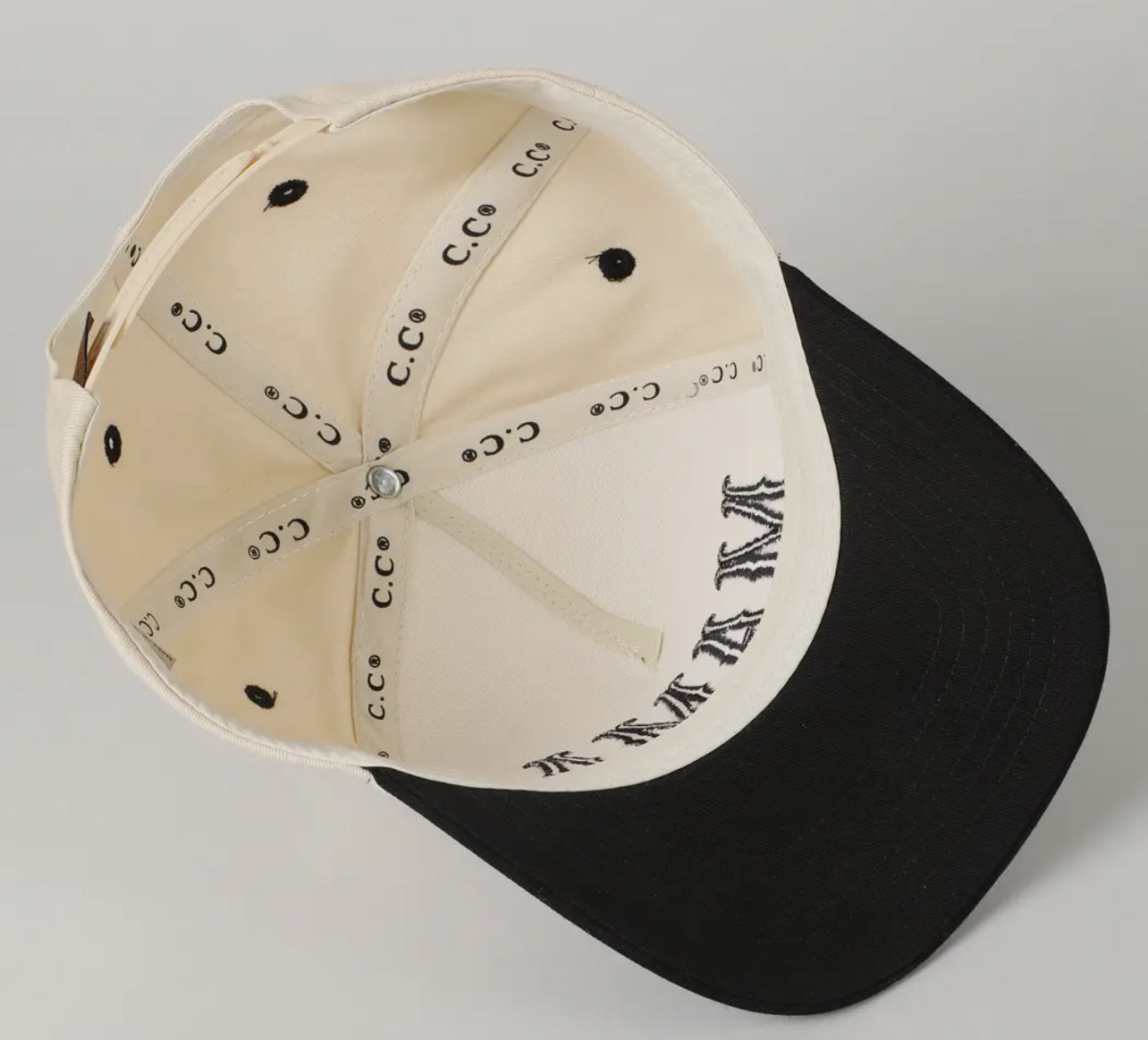 MAMA Typographic Design Embroidery Baseball Cap