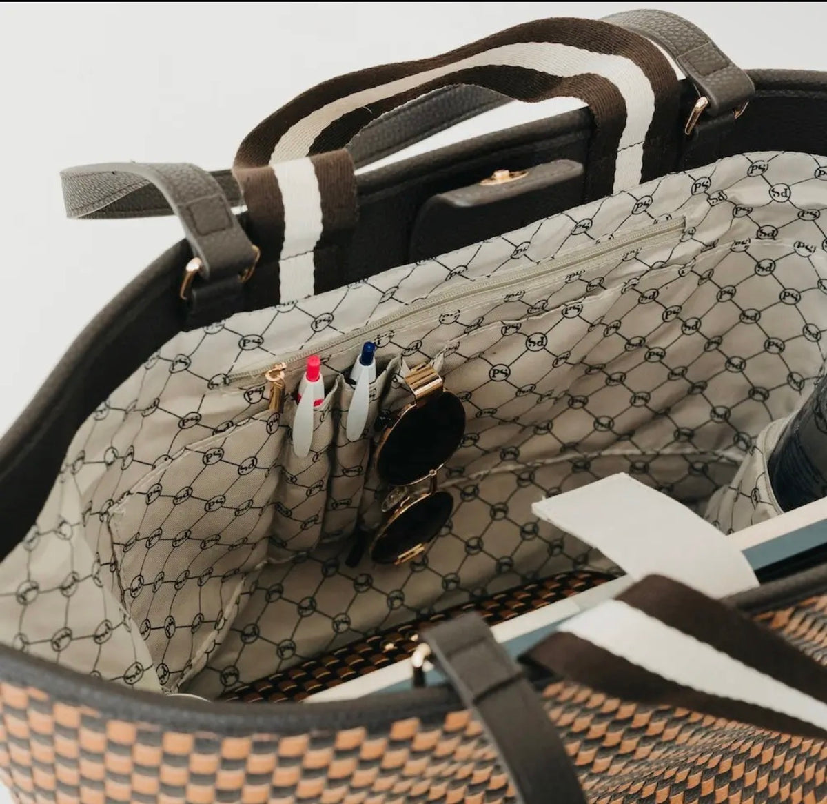 Woven Tiffany Organizer Tote Bag