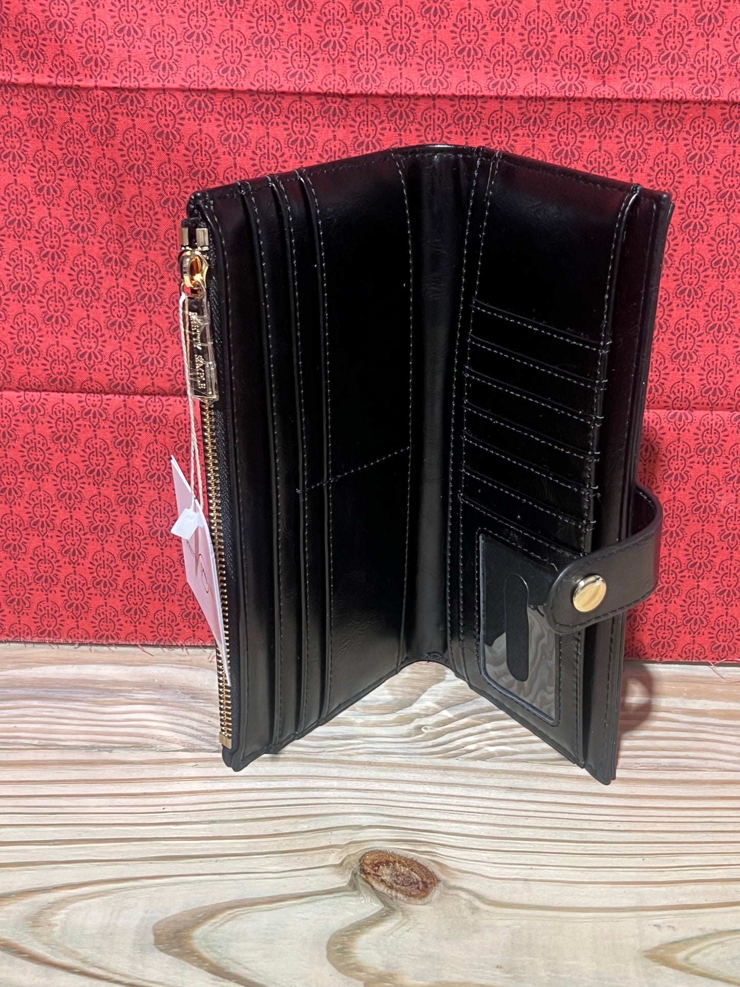 Essentials Carryall Wallet