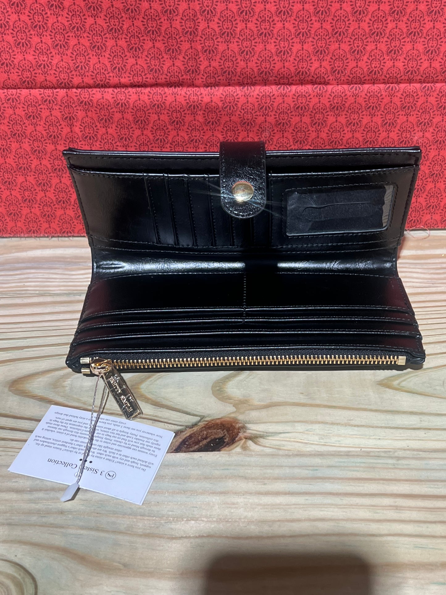 Essentials Carryall Wallet