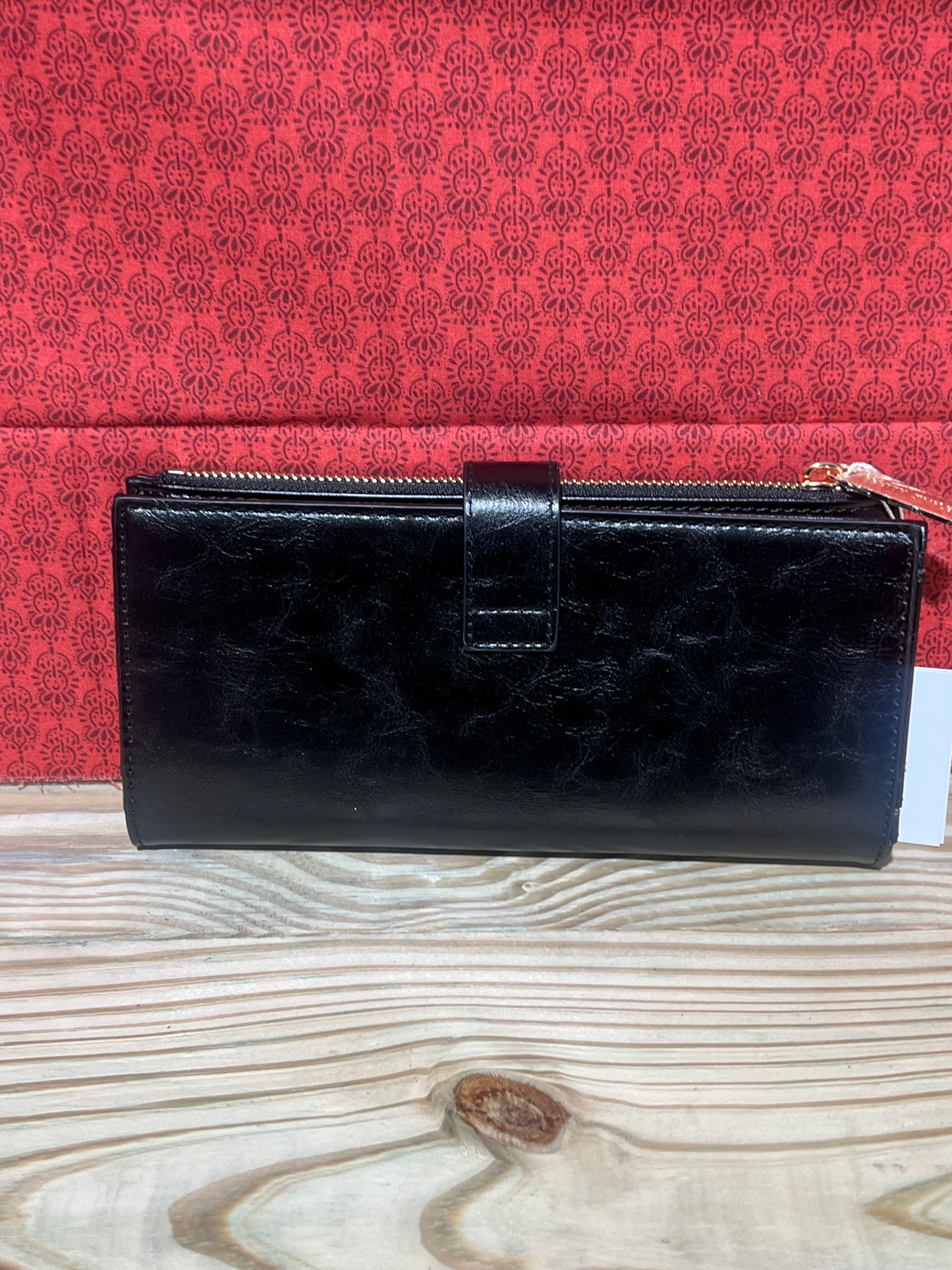 Essentials Carryall Wallet