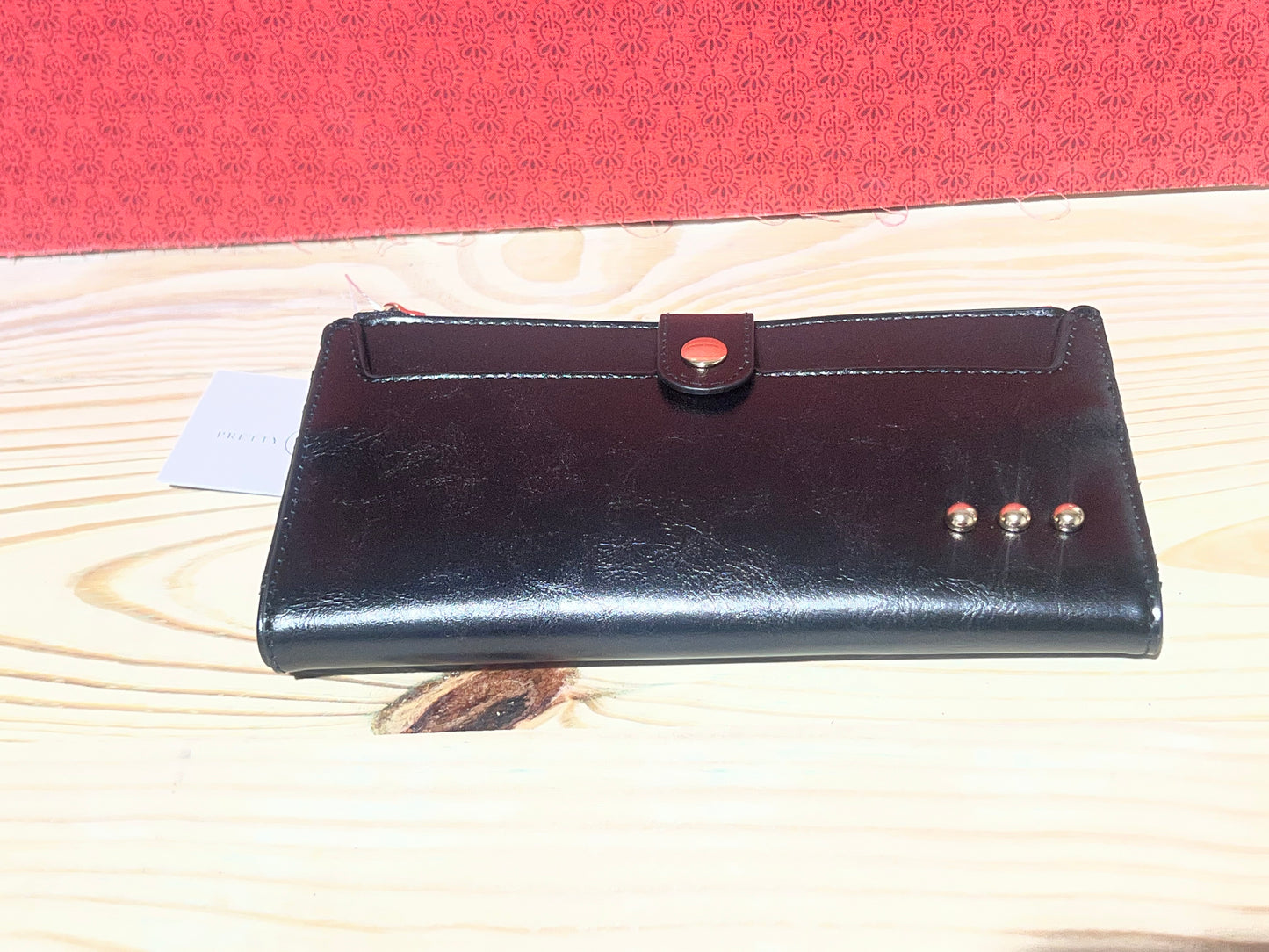Essentials Carryall Wallet
