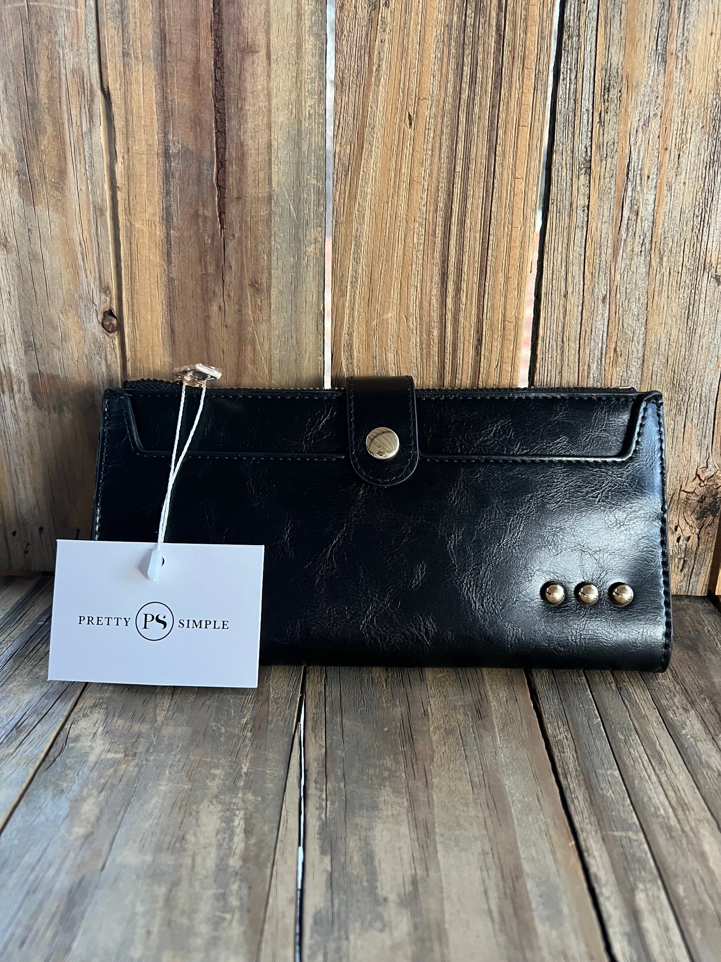 Essentials Carryall Wallet