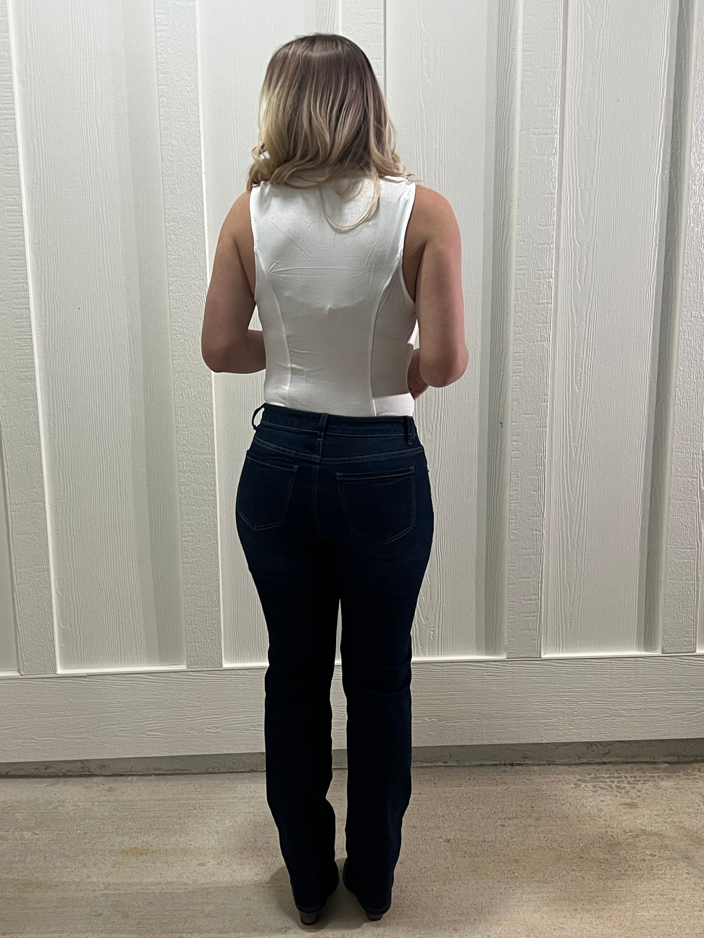 Sleeveless V-neck Mesh Bodysuit