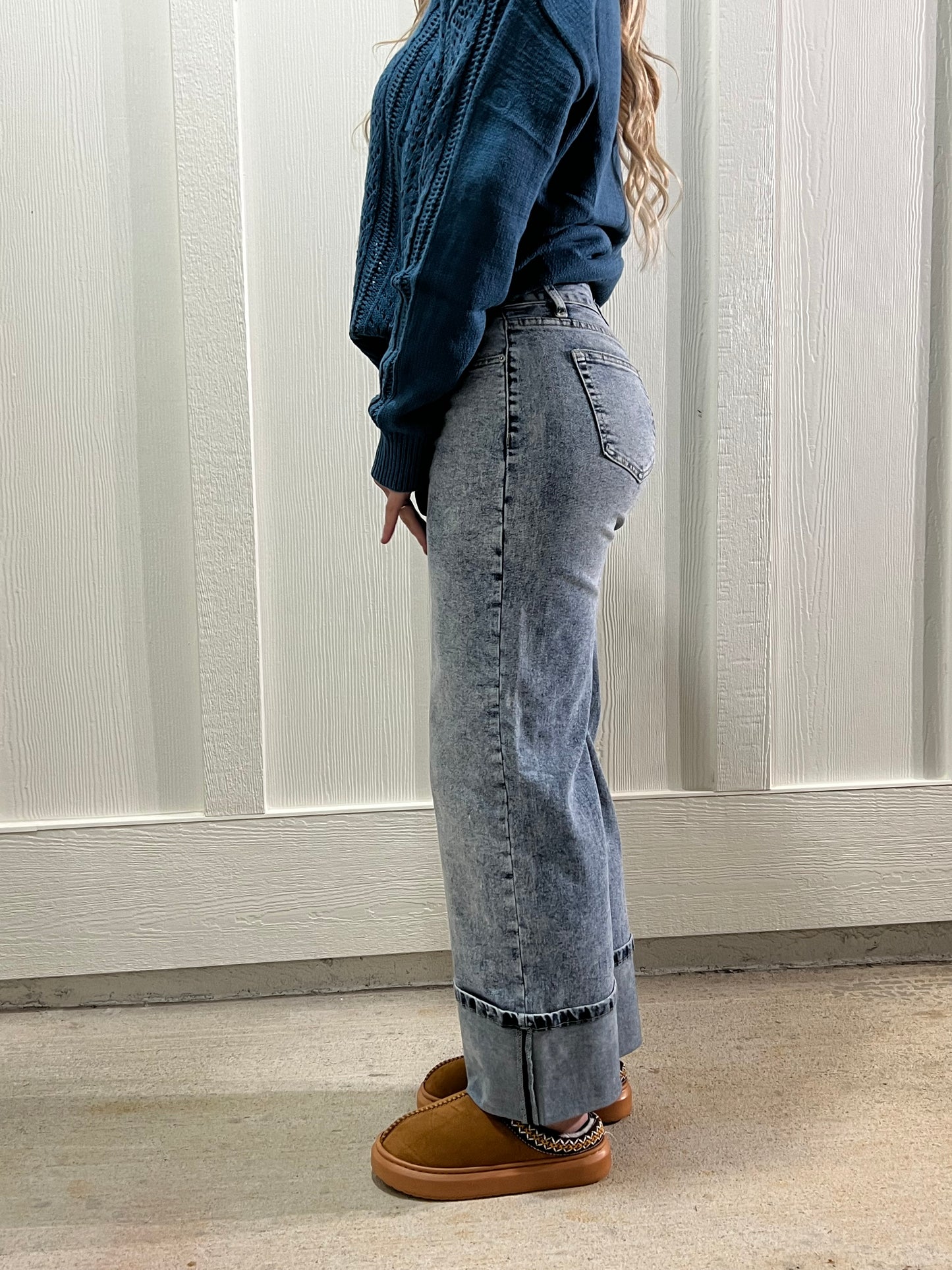 High Rise Button Jeans