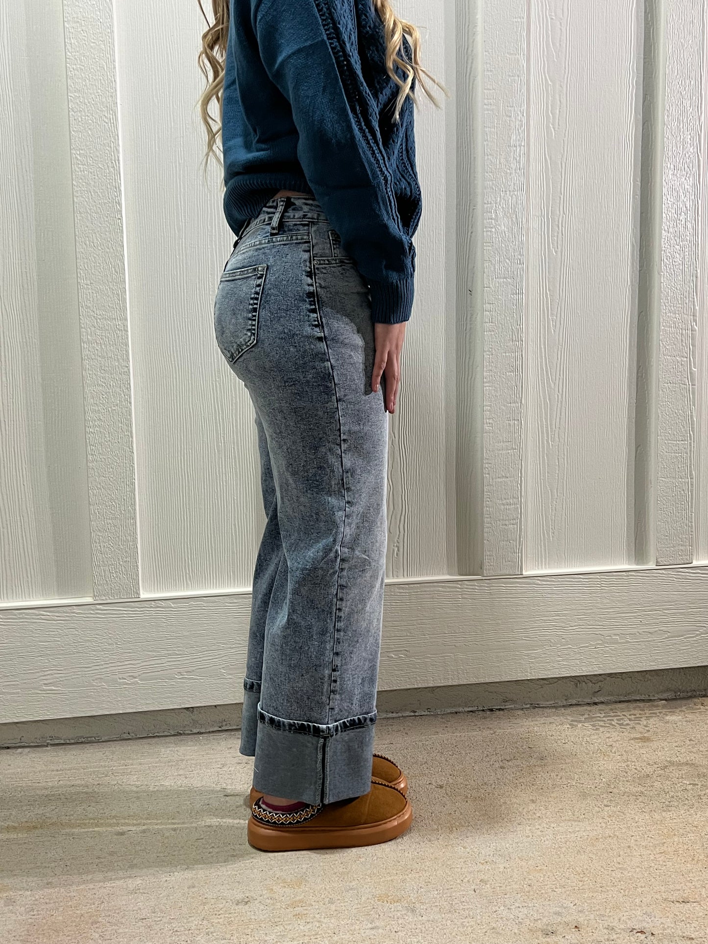 High Rise Button Jeans