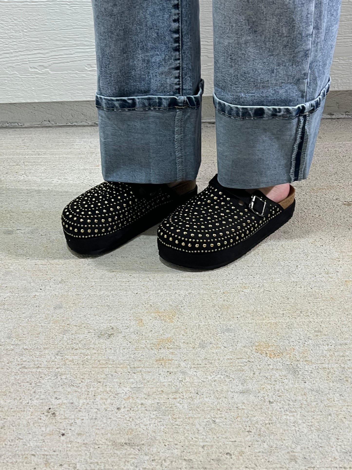 Black Rivet Buckle Platform Shoes