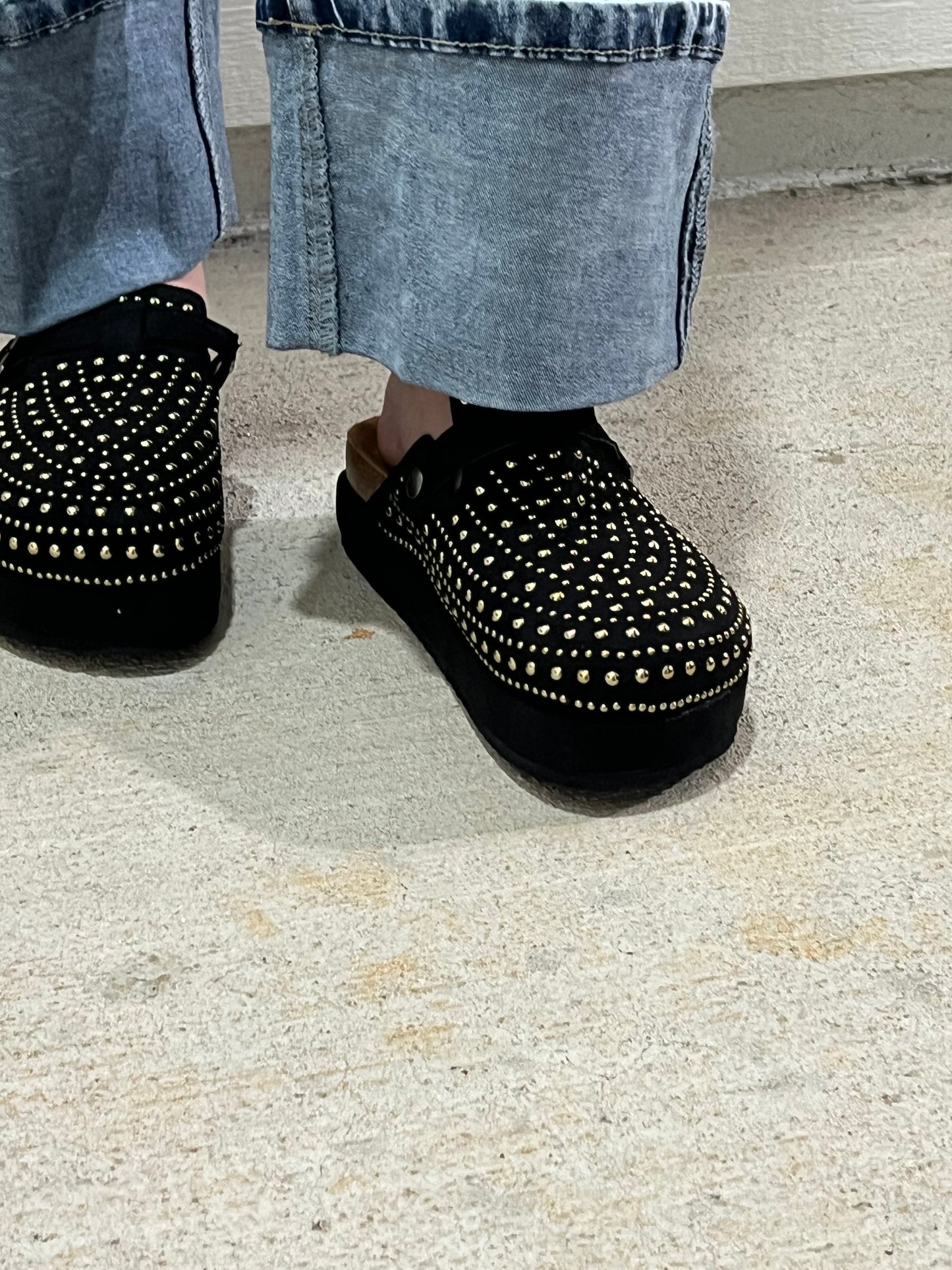 Black Rivet Buckle Platform Shoes