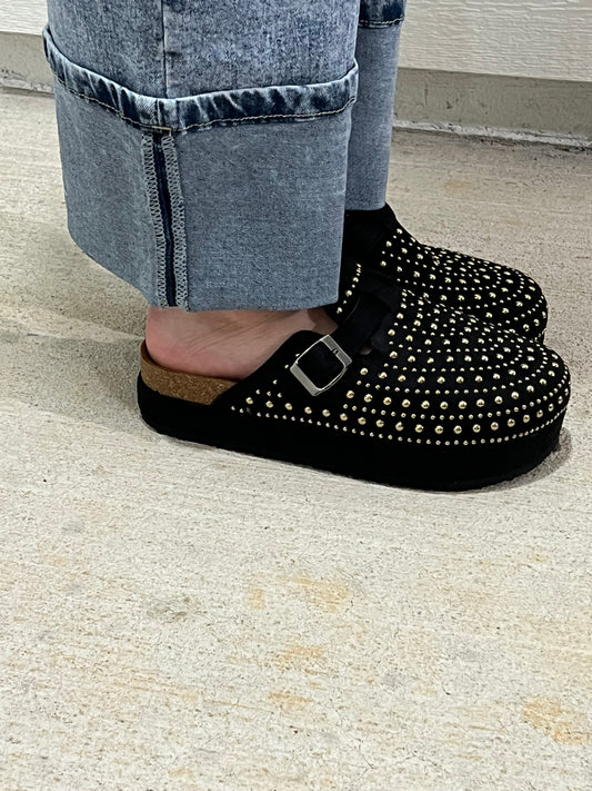 Black Rivet Buckle Platform Shoes