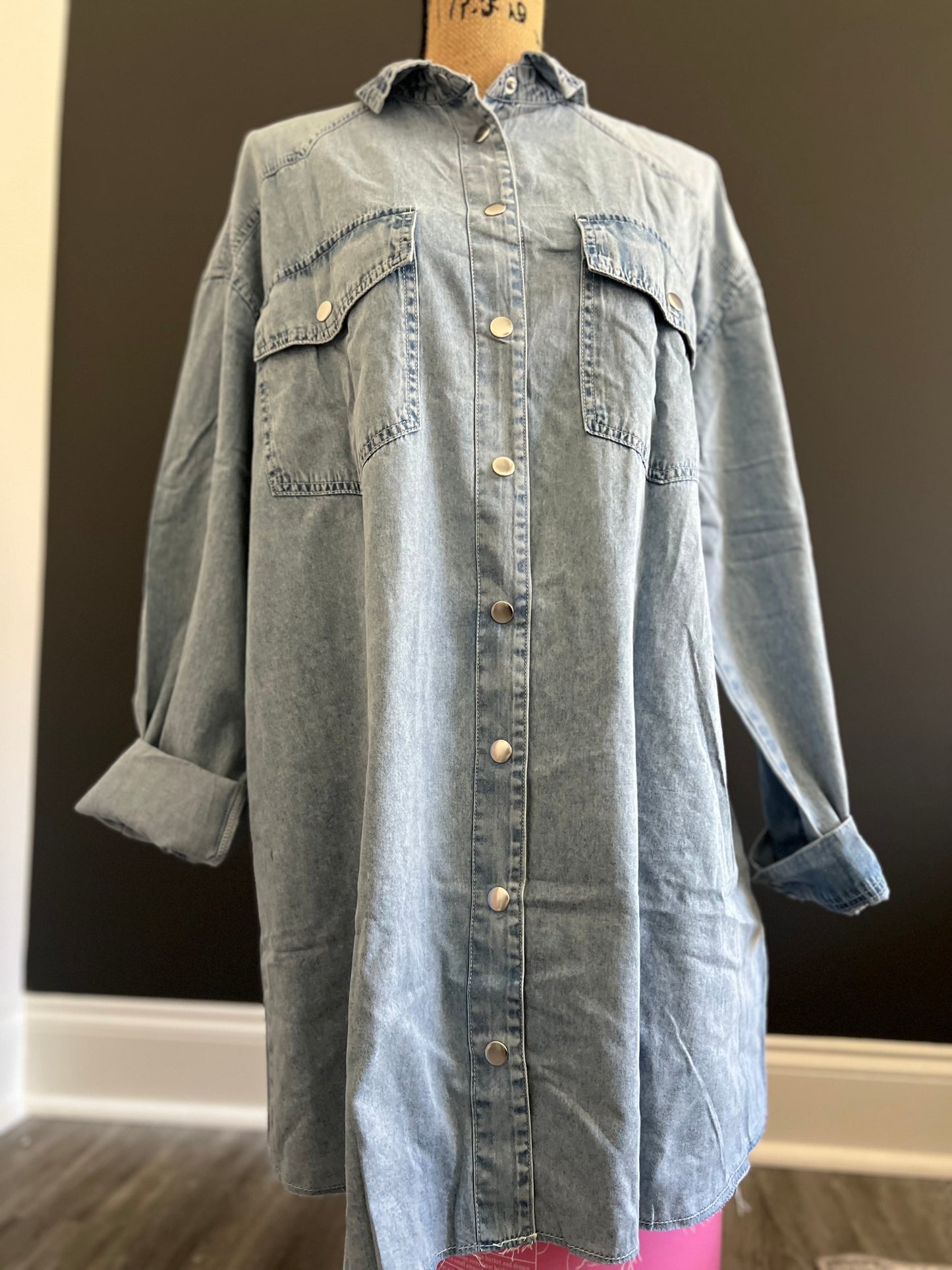 Chest Pocket Raw Hem Denim Loose Shirt Dress